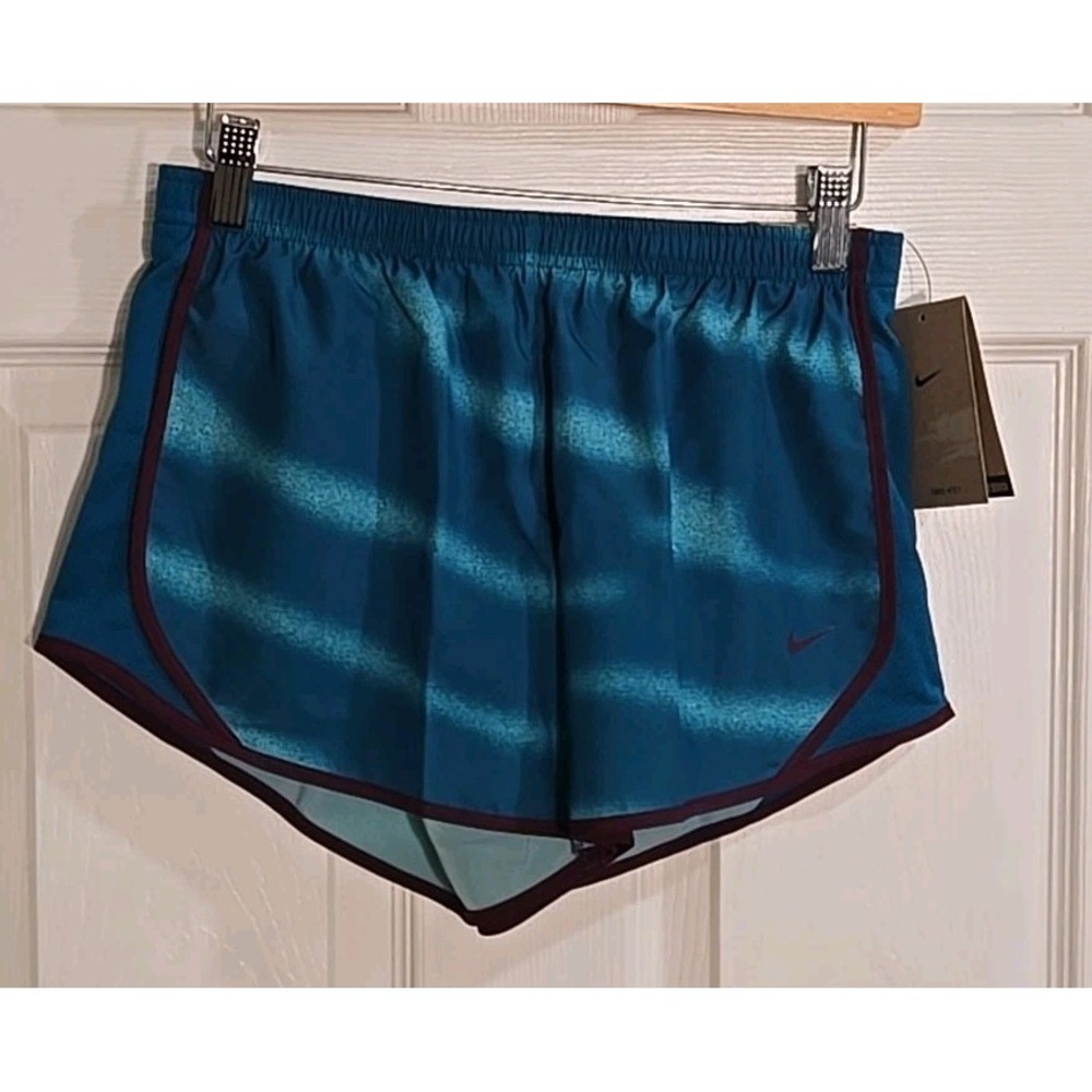 Nike Girls Shorts LARGE Dri Fit Training Lined Teal Standard Fit NEW